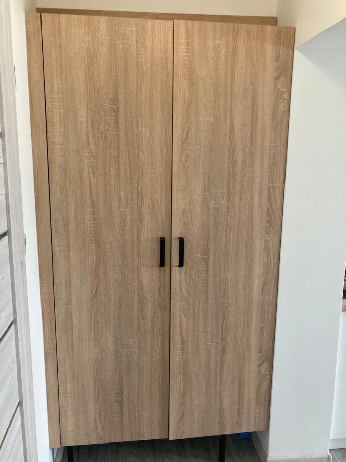 Sara Z Sauna